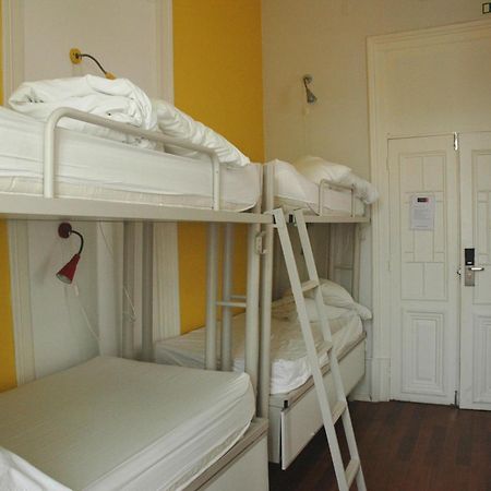 Safestay Lisbon Bairro Alto Room photo
